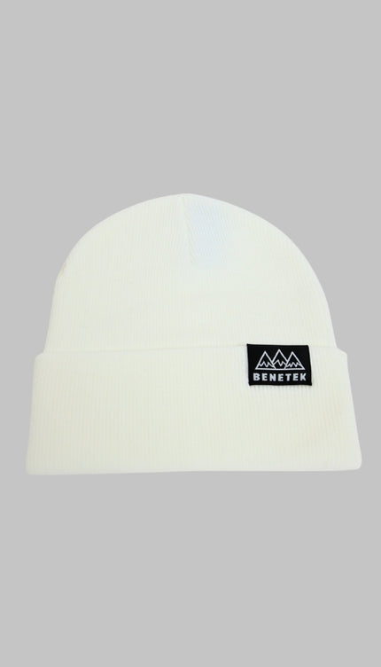 ACRYLIC BEANIE: WHITE