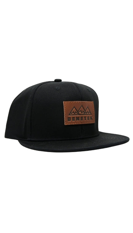 SNAPBACK HAT: BLACK