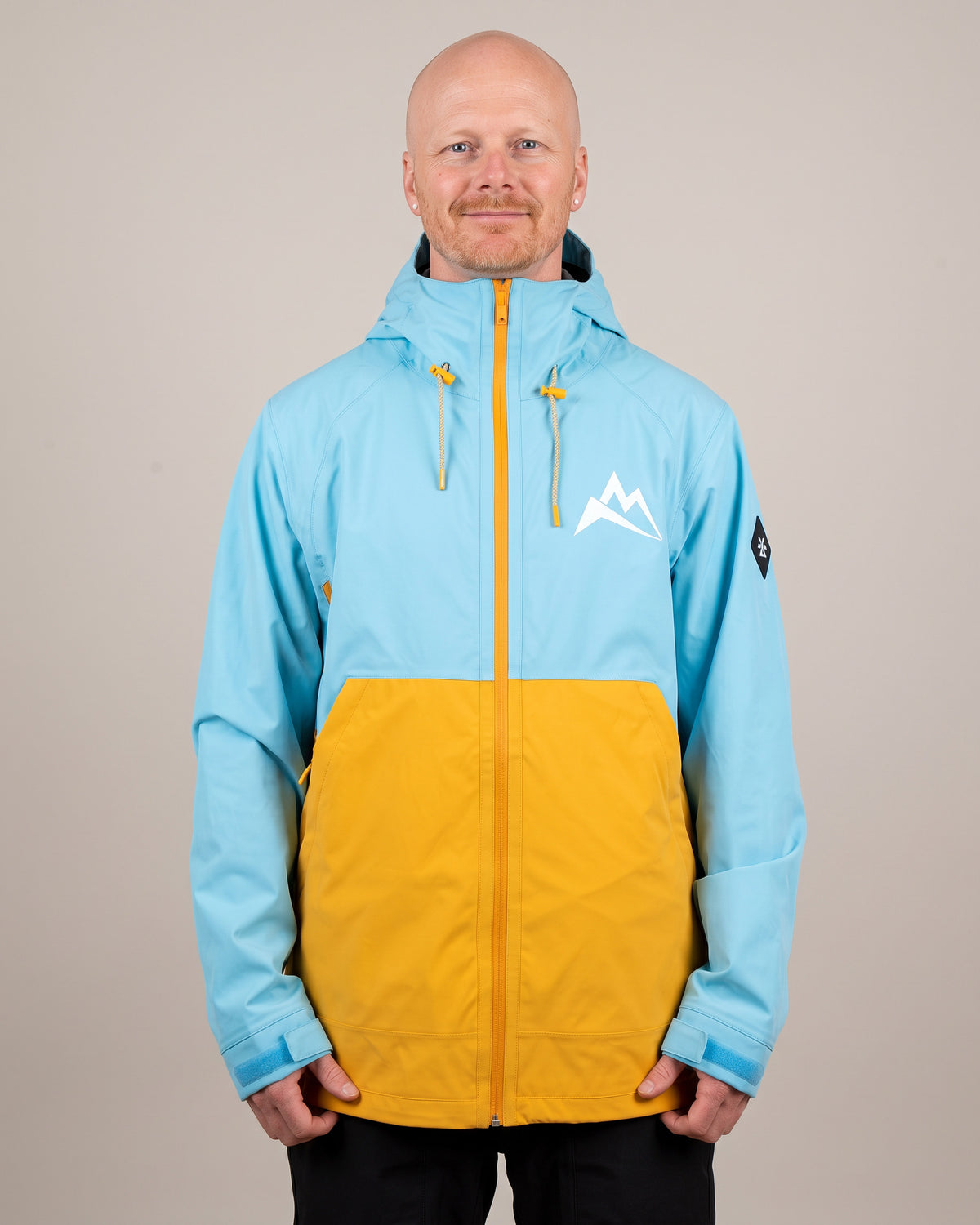 2025 FOCUS JACKET: FIREFROST